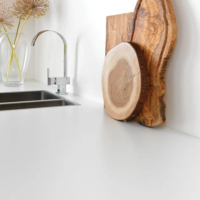 Aria Polar White